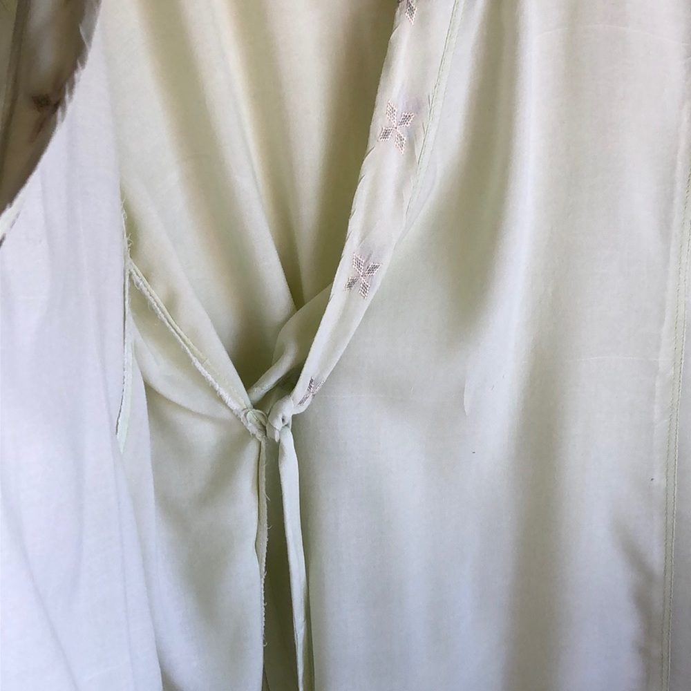 linen top - Picture 6 of 7